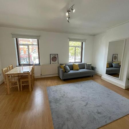Amazing 3 Bedroom Flat Minutes From Tower Bridge London Eksteriør billede