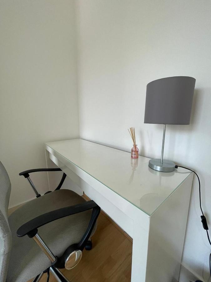 Amazing 3 Bedroom Flat Minutes From Tower Bridge London Eksteriør billede